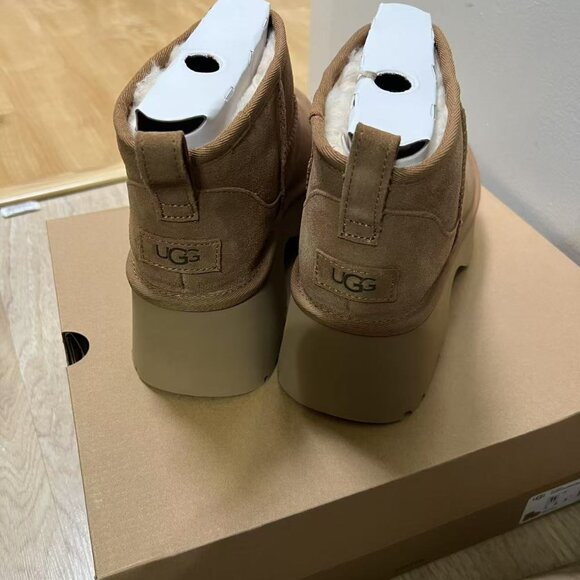 UGG Women's Classic Ultra Mini New Heights Boots - Picture 2 of 8